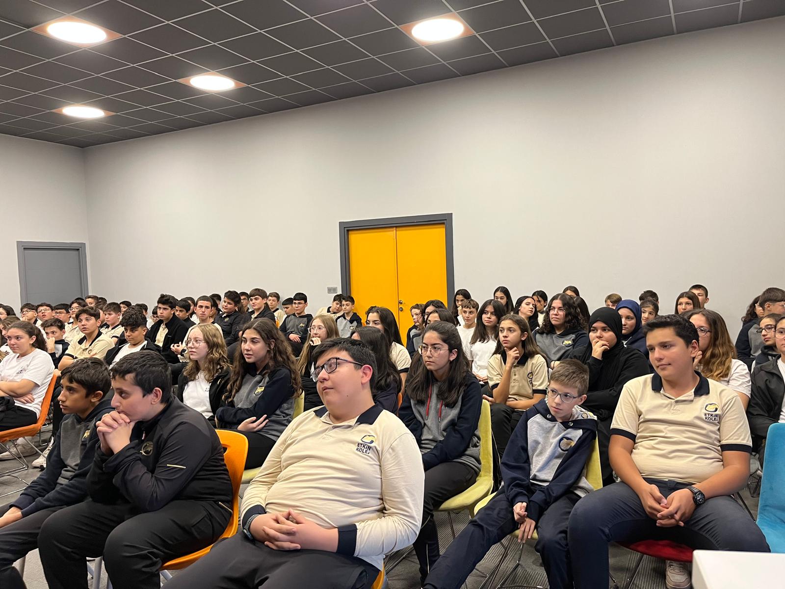 Etkin Kolej | GELECEĞİN LİDERLERİYLE İLHAM VEREN BULUŞMA