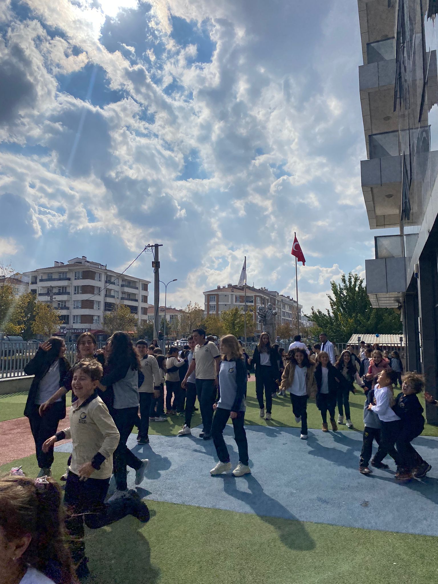 Etkin Kolej | ETKİN KOLEJDE DEPREM TATBİKATI