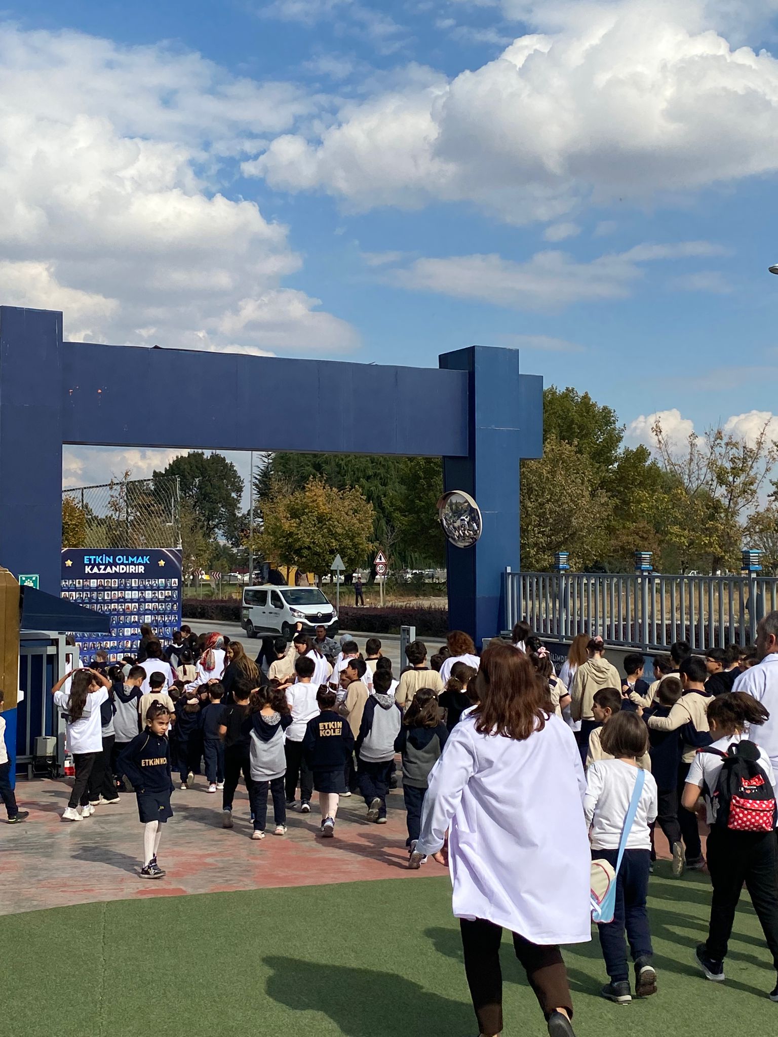 Etkin Kolej | ETKİN KOLEJDE DEPREM TATBİKATI