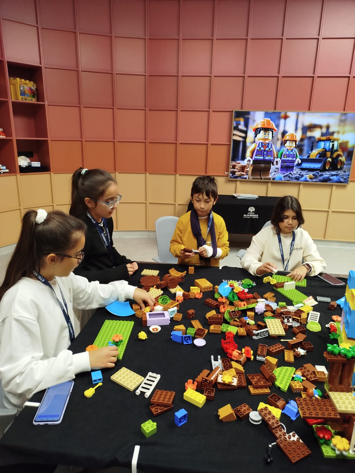 Etkin Kolej | Etkin Kolejli Öğrenciler Konya’da Keşif Dolu Bir Gün Geçirdi