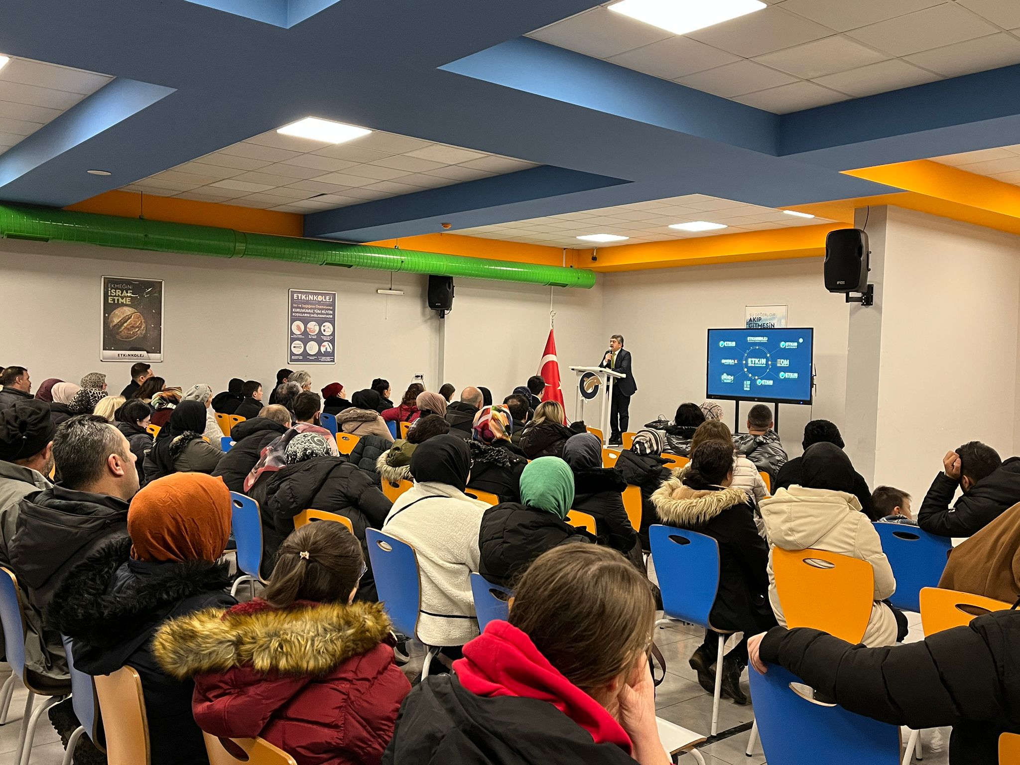 Etkin Kolej | Etkin Kolej Bursluluk Sınavı Yoğun Katılımla Gerçekleşti!