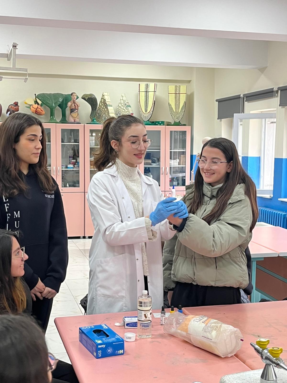 Etkin Kolej | 8. Sınıf Öğrencilerimizle Lise Gezilerimiz Devam Ediyor