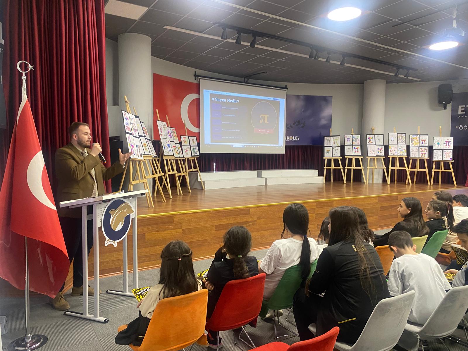 Etkin Kolej | Etkin Koleji Ortaokulunda Pi Günü Coşkusu!