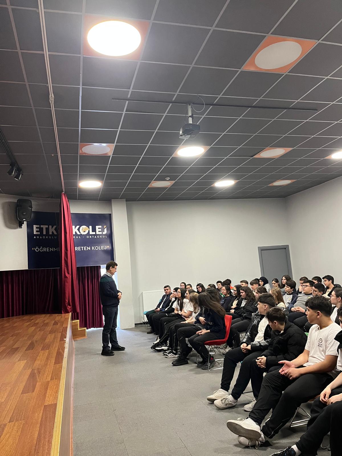 Etkin Kolej | Süleyman Beledioğlu'ndan Beyin Temelli Motivasyon Semineri