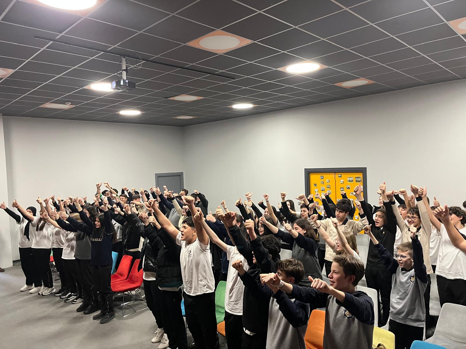 Etkin Kolej | Süleyman Beledioğlu'ndan Beyin Temelli Motivasyon Semineri