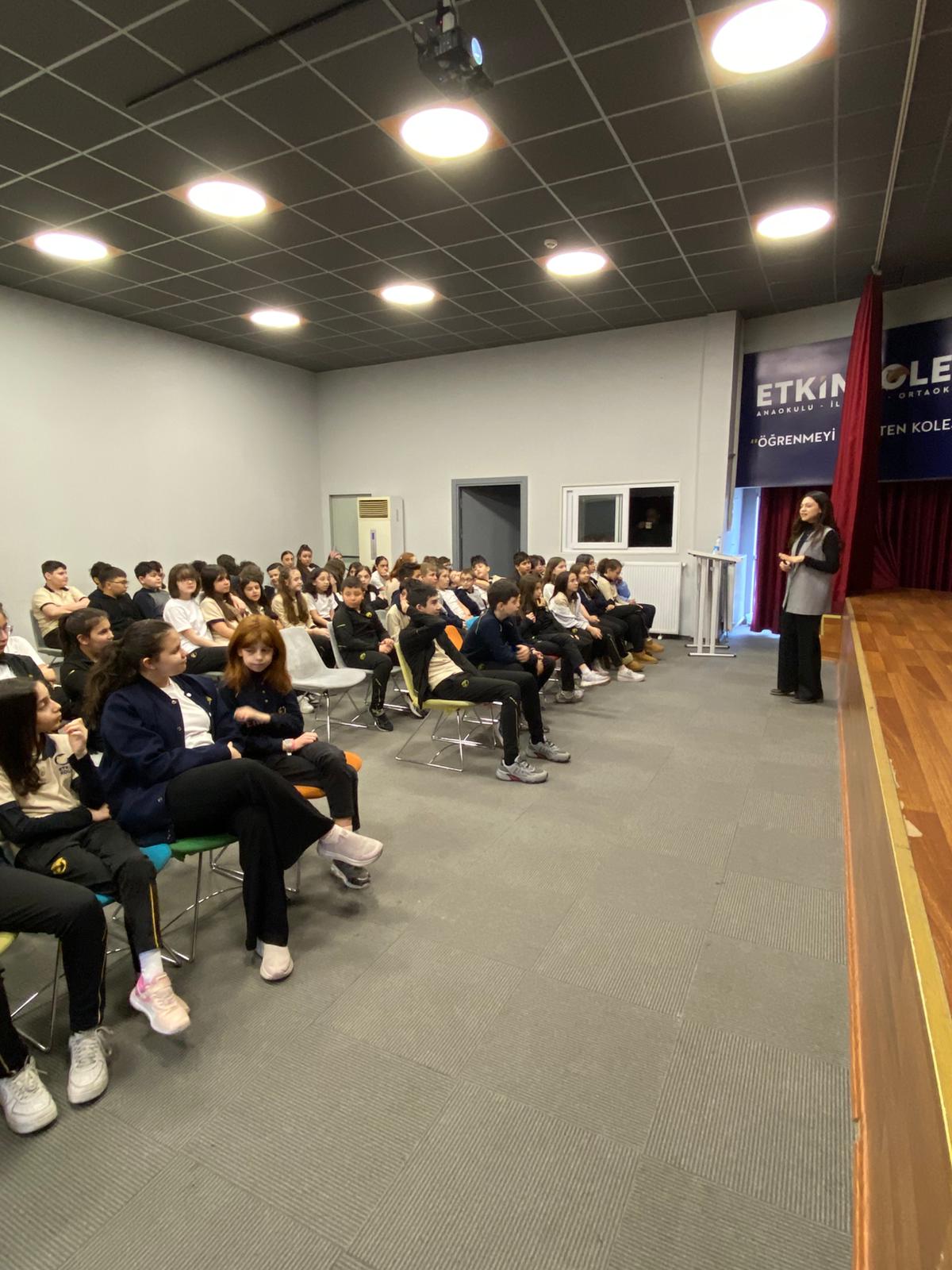 Etkin Kolej | Beden Algısı ve Beslenme Konulu Seminer