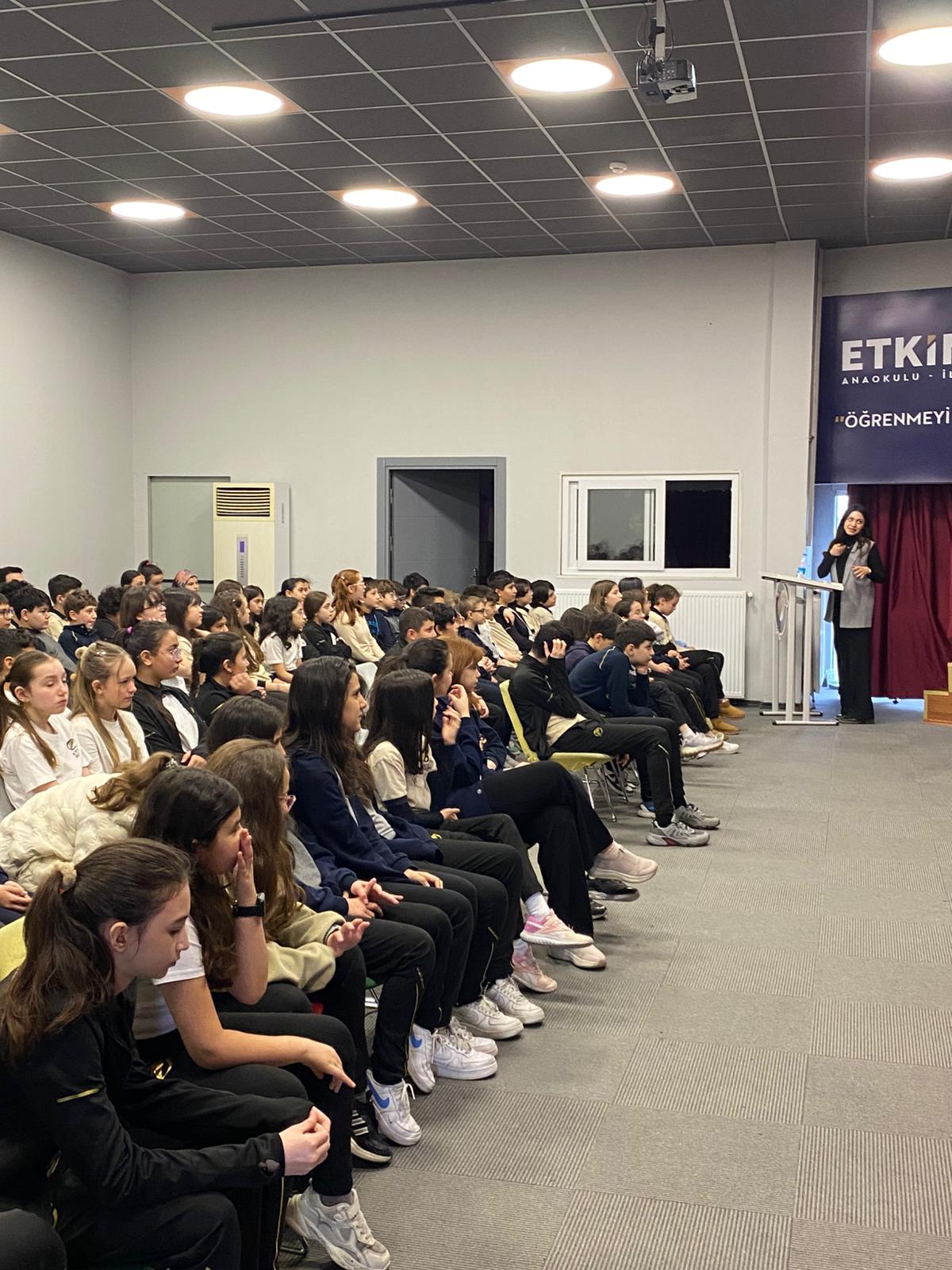 Etkin Kolej | Beden Algısı ve Beslenme Konulu Seminer